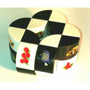 Plum Flower Magic Snake
