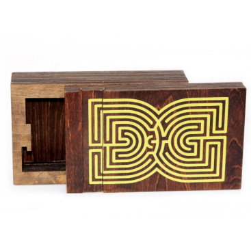 WOOD LABYRINTH BOX